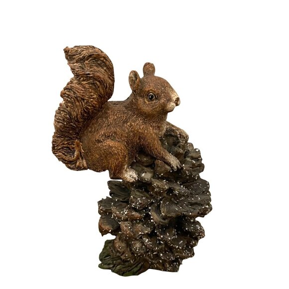 Squirrel Figurine Climbing Pinecone Hand-Painted Decor Collectible Cottagecore - Picture 1 of 4